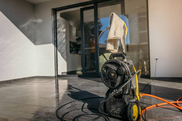 Best Parking Lot and Garage Cleaning  in Gonzalez, FL